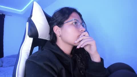 Snapshot of ladybrown_16 chatting on March 4, 2025, 12:39 am  Lady  online show from March 4, 2025, 12:39 am