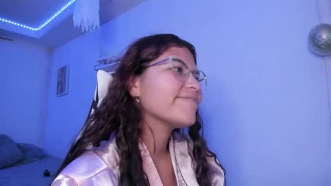 Snapshot of ladybrown_16 chatting on October 17, 2025, 2:26 am  Lady  online show from October 17, 2025, 2:26 am