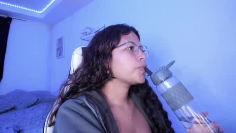 Snapshot of ladybrown_16 chatting on November 11, 2025, 2:33 am Lady online show from November 11, 2025, 2:33 am