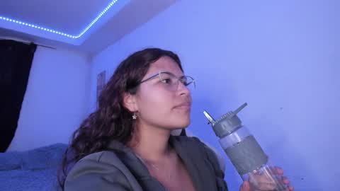 Snapshot of ladybrown_16 chatting on November 11, 2025, 10:43 pm Lady online show from November 11, 2025, 10:43 pm