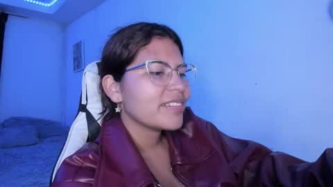 Snapshot of ladybrown_16 chatting on November 29, 2025, 2:58 am Lady online show from November 29, 2025, 2:58 am