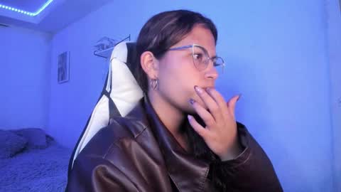 Snapshot of ladybrown_16 chatting on February 2, 2026, 2:32 am Lady online show from February 2, 2026, 2:32 am