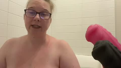 Snapshot of ladycherielynn chatting on June 25, 2026, 3:05 pm LadyCherieLynn online show from June 25, 2026, 3:05 pm