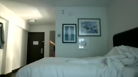 Stephanie online show from February 27, 2025, 1:05 am