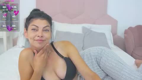 Lia online show from July 20, 2026, 4:05 am