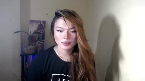 LILY online show from July 29, 2026, 4:10 am