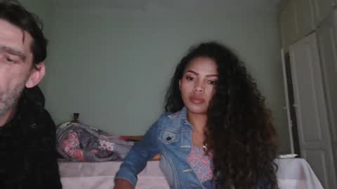 Sarah  Sam online show from September 16, 2025, 8:32 pm