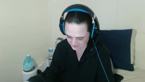 LadySlate online show from January 20, 2025, 8:09 am