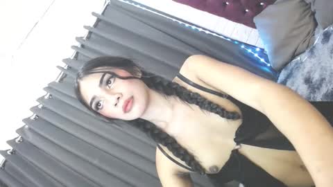 Snapshot of lahermosa_manika69 chatting on January 25, 2025, 7:49 am MANIKA online show from January 25, 2025, 7:49 am