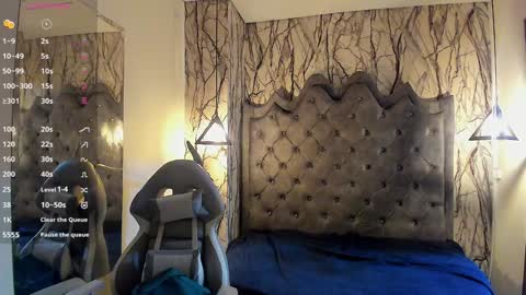 Laia online show from December 17, 2024, 11:17 am