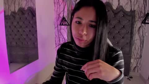 Laia online show from January 22, 2025, 5:38 pm