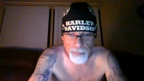 laidbackluxury online show from May 18, 2026, 4:07 am