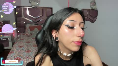 Snapshot of laila_angel chatting on December 4, 2024, 10:41 pm laila_angel online show from December 4, 2024, 10:41 pm