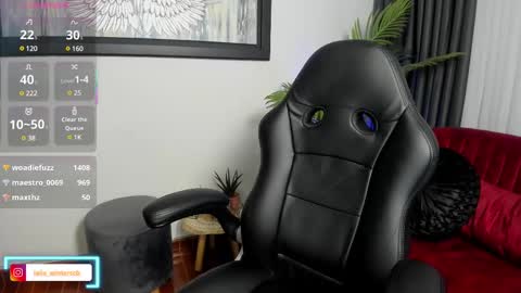 Snapshot of laila_angel chatting on March 12, 2025, 8:19 am laila_angel online show from March 12, 2025, 8:19 am