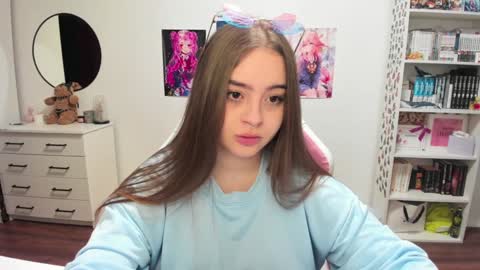 Snapshot of lain__ chatting on January 11, 2025, 1:06 am Kira online show from January 11, 2025, 1:06 am