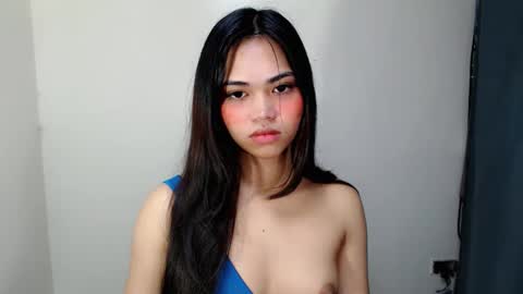 laire online show from May 12, 2026, 8:22 am