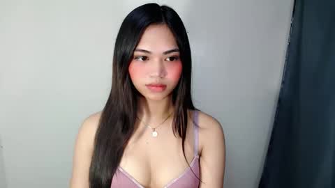 laire online show from May 19, 2026, 6:09 am