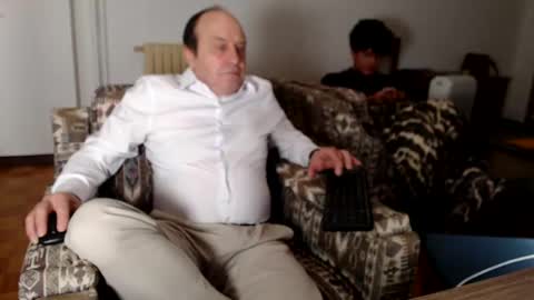 lajose52 online show from January 5, 2025, 6:13 pm