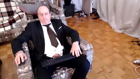 lajose52 online show from February 10, 2025, 3:32 pm