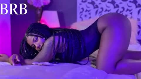 IG222dmm  online show from February 26, 2026, 2:05 pm