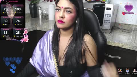 Snapshot of lakshmirani617378 chatting on January 15, 2025, 2:27 am Laskhmirani online show from January 15, 2025, 2:27 am