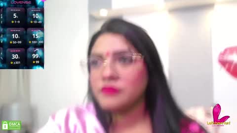 Snapshot of lakshmirani617378 chatting on February 7, 2025, 2:29 am Laskhmirani online show from February 7, 2025, 2:29 am