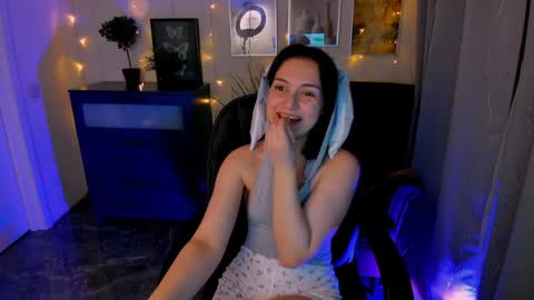 Snapshot of lalita_aml4 chatting on February 8, 2025, 10:29 pm Raily online show from February 8, 2025, 10:29 pm