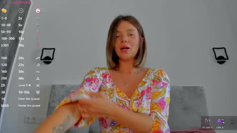 Lallie  online show from June 4, 2026, 11:49 am