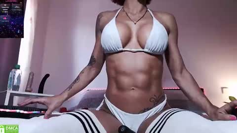 Lola online show from May 20, 2026, 5:52 pm