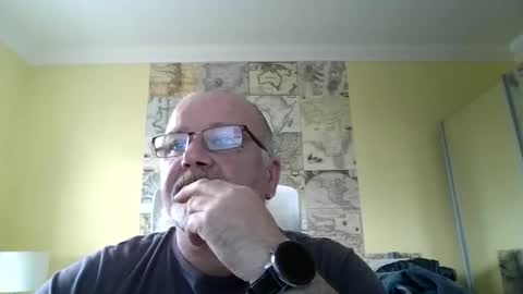 lamabama online show from December 4, 2025, 1:31 pm