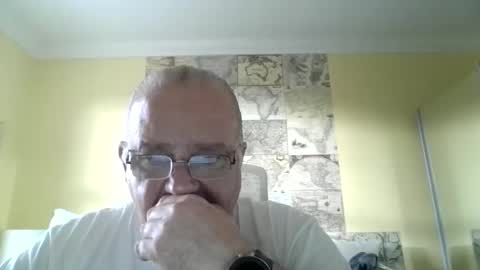 lamabama online show from February 9, 2026, 1:26 pm