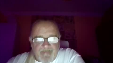 lamabama online show from April 14, 2026, 9:10 pm