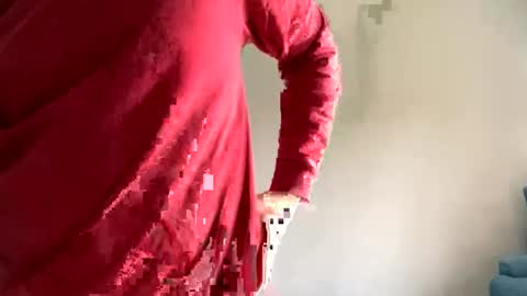 Snapshot of lamourenrose chatting on July 2, 2026, 8:59 pm lamourenrose online show from July 2, 2026, 8:59 pm