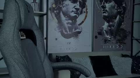 just call me Lana  and her security online show from October 11, 2025, 11:42 am