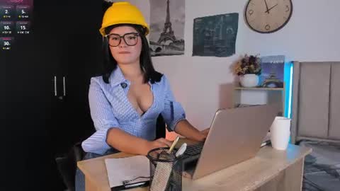 Snapshot of lana_beket_ chatting on July 16, 2026, 6:58 pm Lana online show from July 16, 2026, 6:58 pm