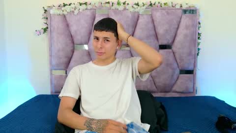 Lana online show from March 1, 2026, 11:23 am