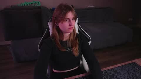 Snapshot of lana_del_kay chatting on February 17, 2026, 3:58 am Kay online show from February 17, 2026, 3:58 am