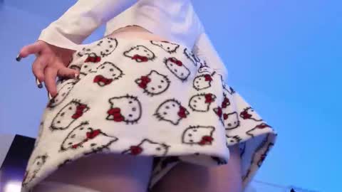 Eva online show from February 26, 2026, 3:16 am