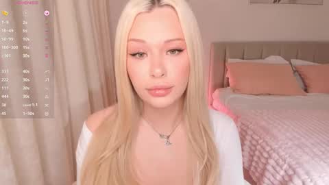 Lana online show from November 16, 2025, 3:56 am