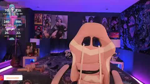 L A N A  online show from November 8, 2025, 3:34 pm