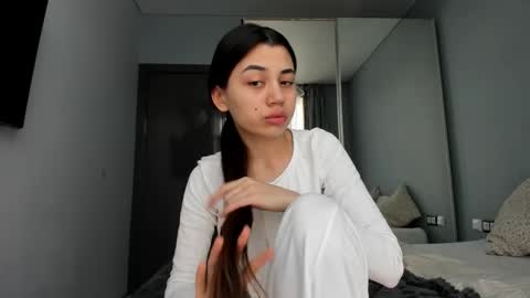 Snapshot of lanalandd chatting on October 17, 2025, 12:08 pm Lana online show from October 17, 2025, 12:08 pm