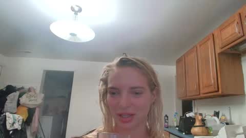 lanasharapovaxxx online show from April 28, 2026, 1:26 am