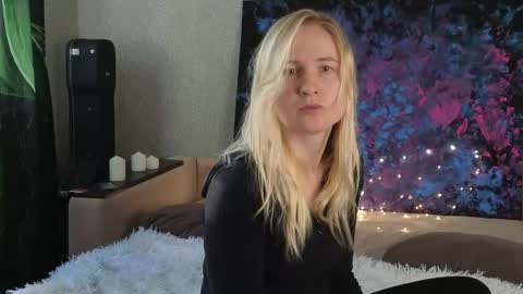 Snapshot of lanavismith chatting on October 13, 2025, 6:13 am LanaviSmith online show from October 13, 2025, 6:13 am