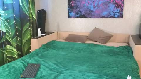 LanaviSmith online show from February 17, 2026, 6:21 am