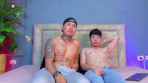 Lance  Max  online show from March 31, 2026, 1:40 am