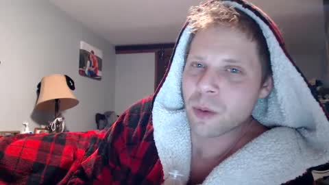 Snapshot of lancehardin chatting on January 20, 2025, 1:07 am Lance online show from January 20, 2025, 1:07 am