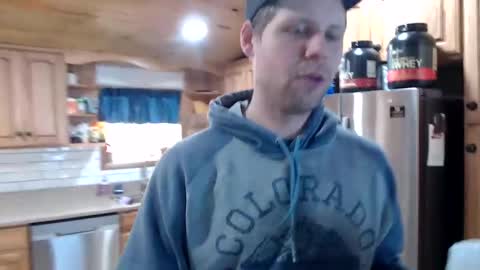 Snapshot of lancehardin chatting on January 21, 2025, 3:10 pm Lance online show from January 21, 2025, 3:10 pm