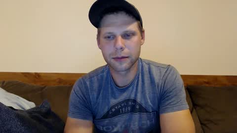 Snapshot of lancehardin chatting on September 18, 2025, 12:12 am Lance online show from September 18, 2025, 12:12 am