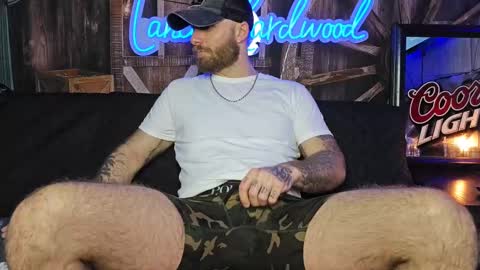 Snapshot of lancehardwood222 chatting on February 19, 2025, 1:18 am LANCE online show from February 19, 2025, 1:18 am