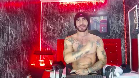 Lancelot Benwick online show from February 9, 2025, 8:13 pm